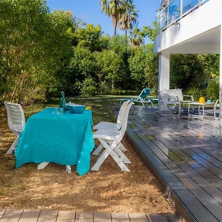 Contemporain Blue Lagoon 3 Etoiles Apartment Hyeres